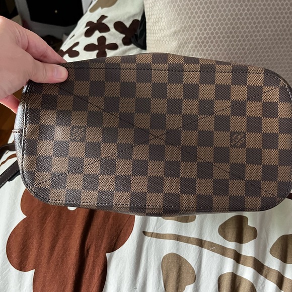 Louis Vuitton Siena mm - Picture 6 of 8